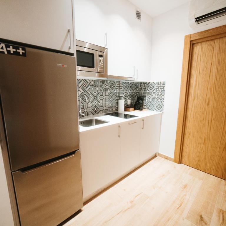 SUITES BERRUETA , Plaza Mayor by Albany - Suite con balcón - 3