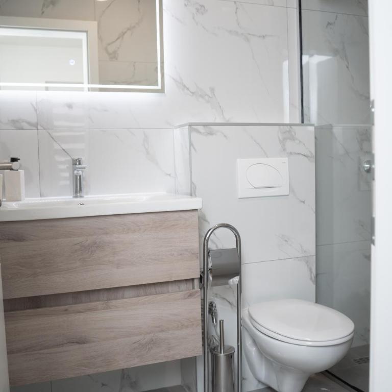 On Point - Apartment - 8