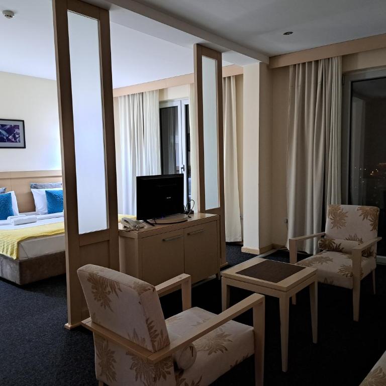 Hotel Marica - Apartman - 10