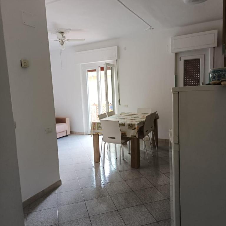 Follonica House - One-Bedroom Apartment with Terrace - 11