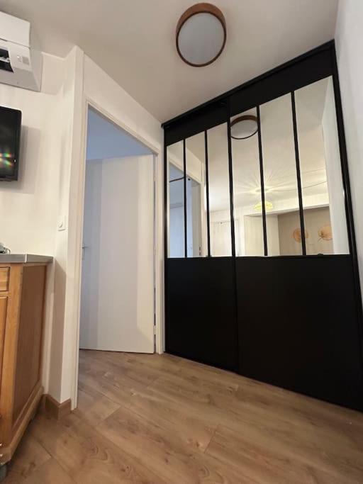 Bel appartement vue mer accès direct plage, wifi fibre gratuit - Appartement 2 Chambres - 12