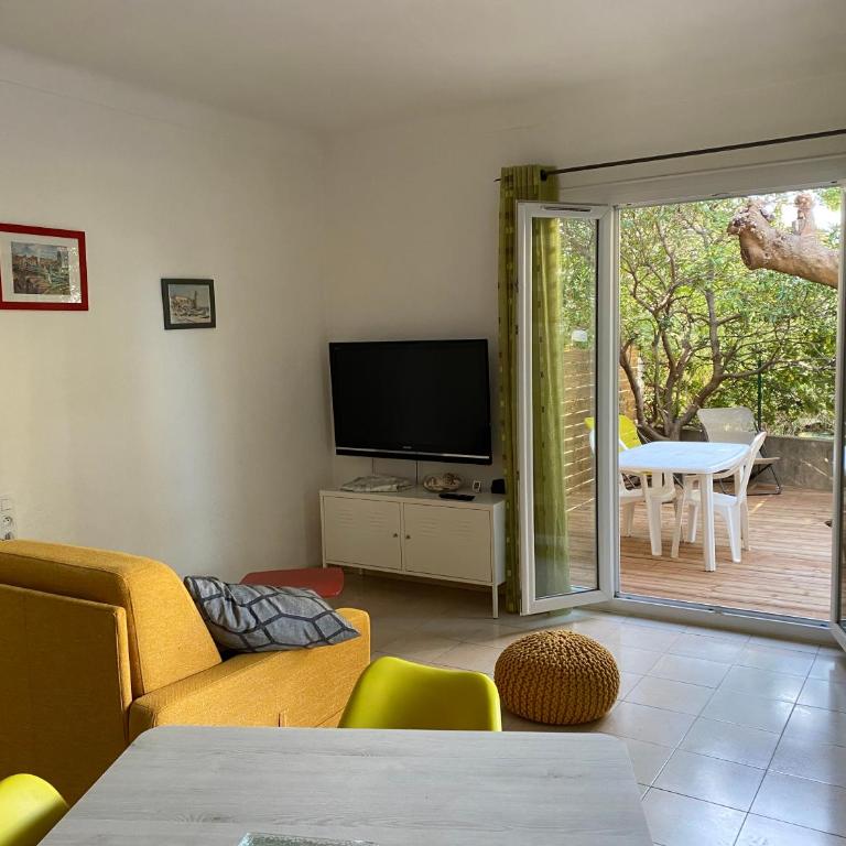 studio, jardin, parking à 100 m de la plage - Studio - 2
