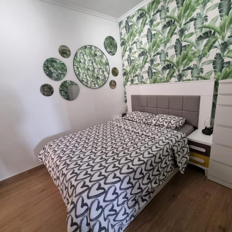 Apartment with pool & balcony less than 10min walk to Playa del Cura - Two-Bedroom Apartment - 8