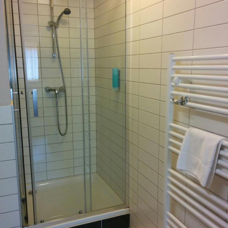 Sissi Park - Basic Double or Twin Room - 3