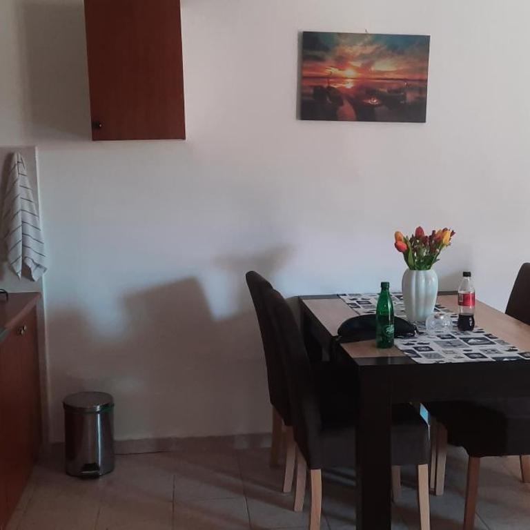 Cvrčak - Two-Bedroom Apartment - 1