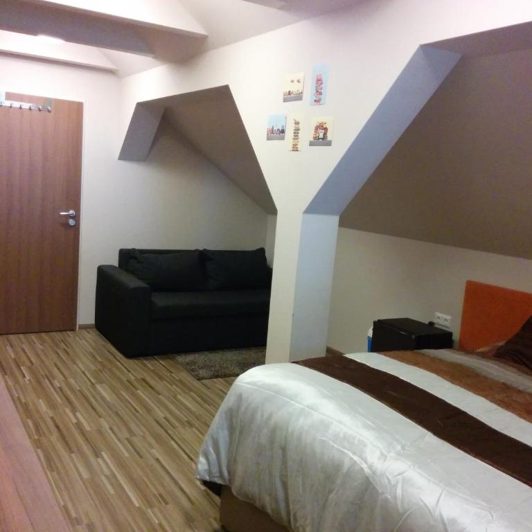 Sissi Park - Basic Triple Room - 1