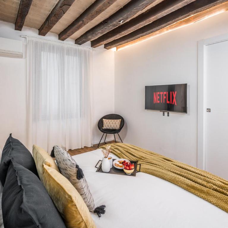 Design in Centro a Modena, pass parcheggio incluso, Appartamento Ciao Bella - Appartamento con 1 Camera da Letto - 9