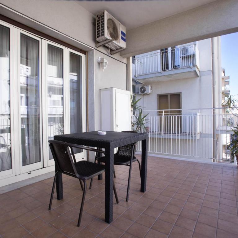 Etna Sea House - Double Room with Private Bathroom - 31