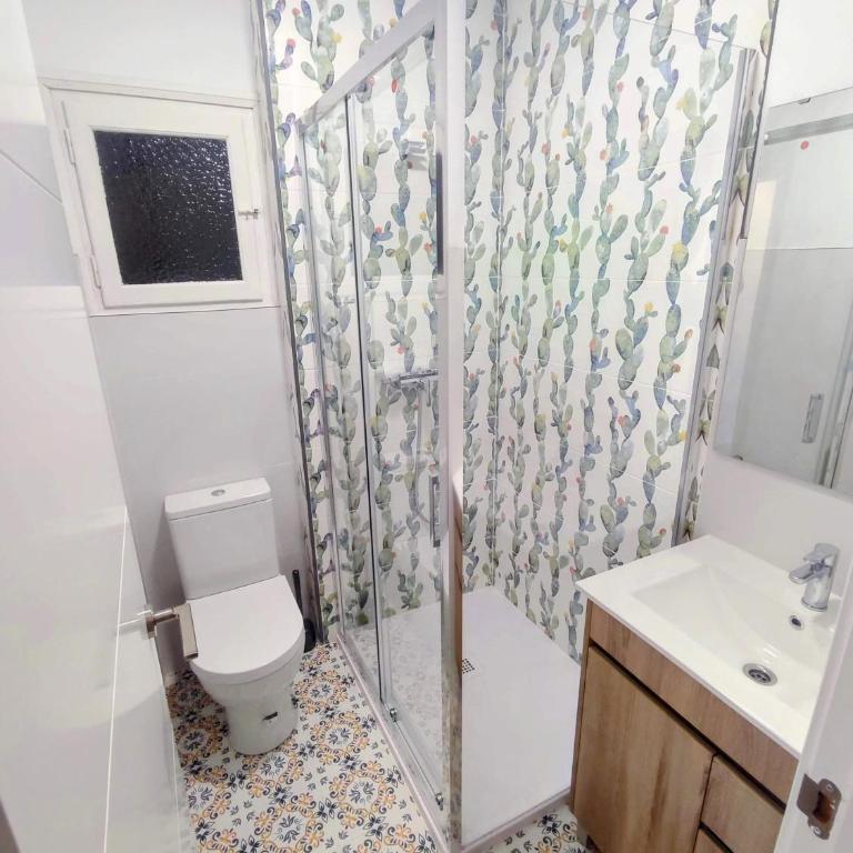 Central Rooms - Valencia City Centre Boho-Cozy Downtown - VLC Urban Rental - Double Room with Private Bathroom - 10