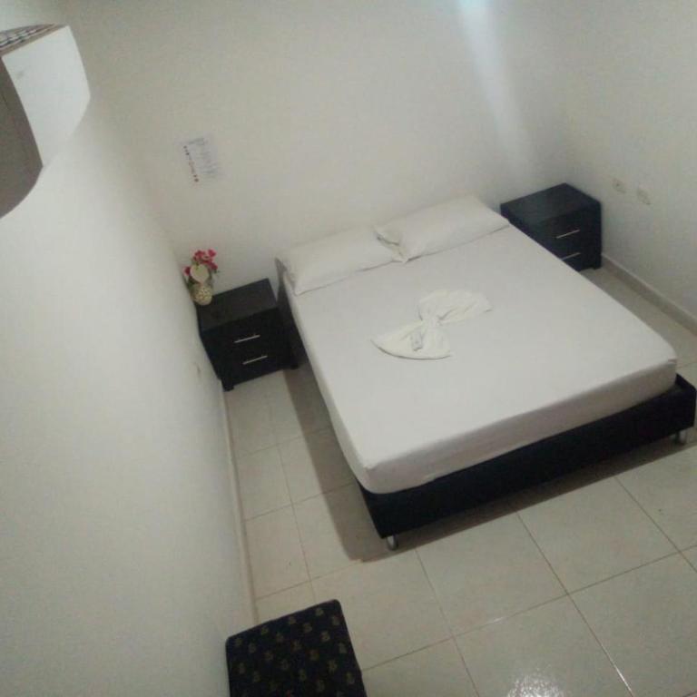 HOSTAL SARITA - Habitación Doble - 1