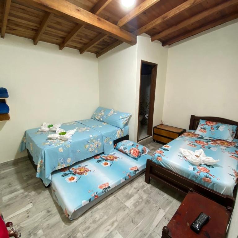 Hotel La Sultana - Habitación Triple con baño privado - 5
