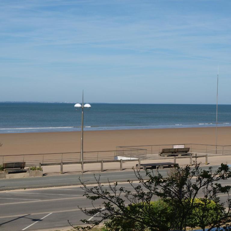 Appartement 3 étoiles à Saint Jean de Monts, 5 pers, parking, face mer - FR-1-323-413 - Apartamento - 3