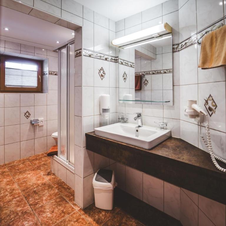 Pension Sonnenheim - Dreibettzimmer - 2