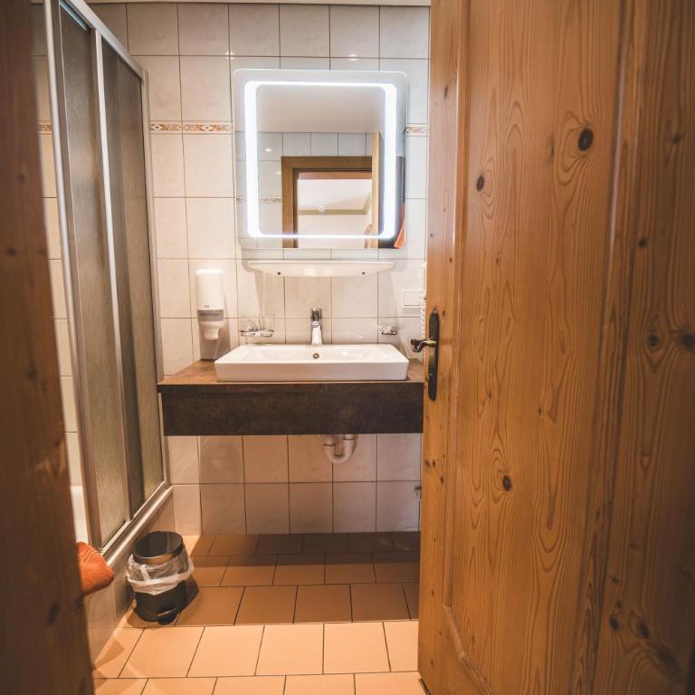 Pension Sonnenheim - Dreibettzimmer - 8