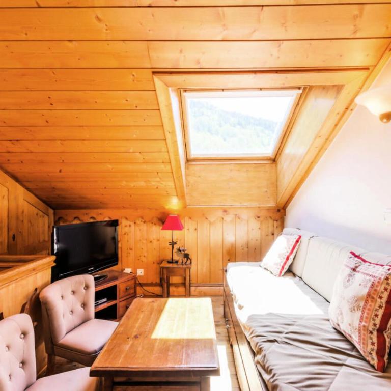 Résidence Les Fermes de Méribel - maeva Home - Appartement 10 personnes 3 chambres + 1 chambre mezzanine MAE-1374 - Appartement - 3