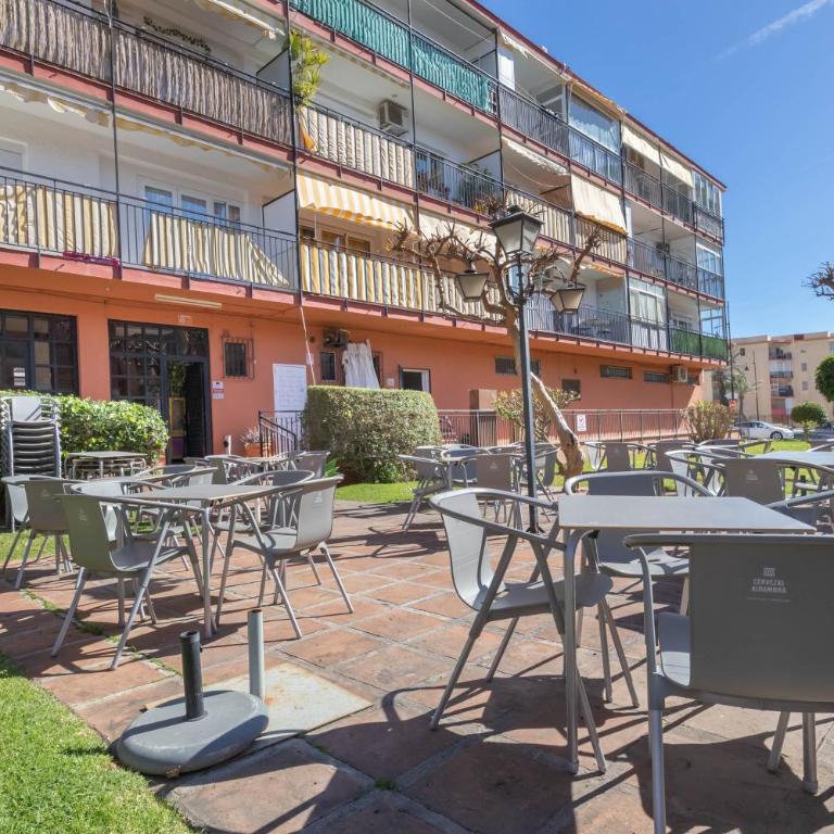 Cambural Beach Apartment - Happy Rentals - Two-Bedroom Apartment - 21