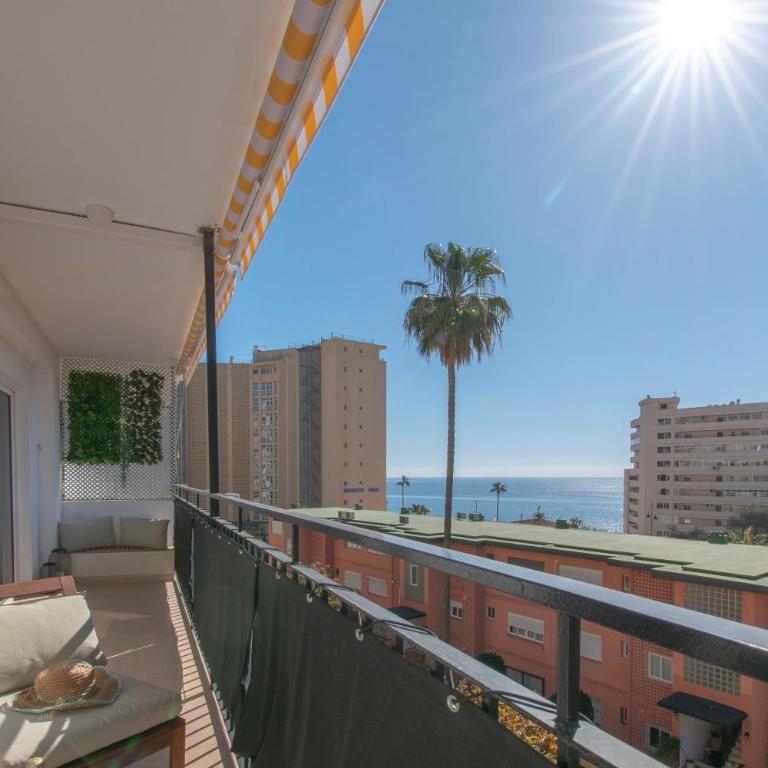 Cambural Beach Apartment - Happy Rentals - Two-Bedroom Apartment - 4