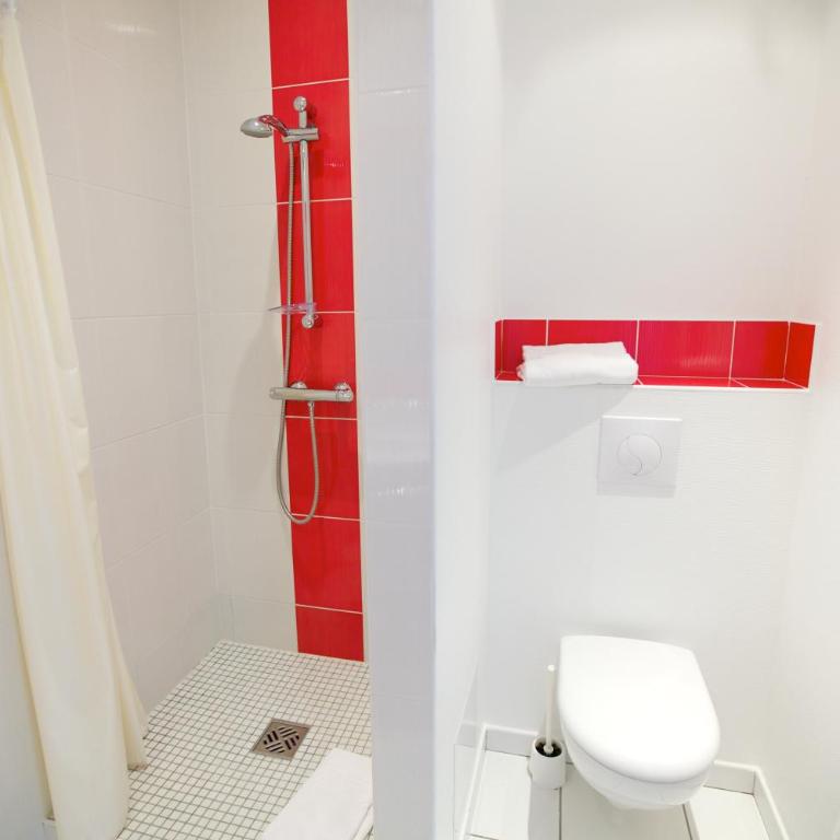 Hôtel Montchapet Dijon Centre - Chambre Quadruple Confort - 3