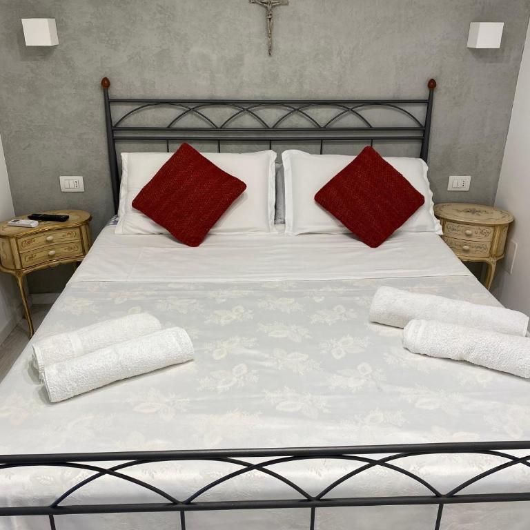 Royal House - Double Room with Terrace - 3