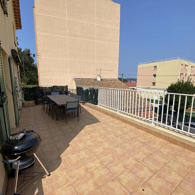 Vue mer au coeur de Saint Mandrier, 3 chambres, climatisation, wifi (fibre) - Apartamento con vistas al mar - 2