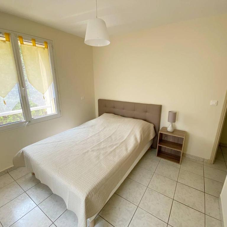 Vue mer au coeur de Saint Mandrier, 3 chambres, climatisation, wifi (fibre) - Apartamento con vistas al mar - 11