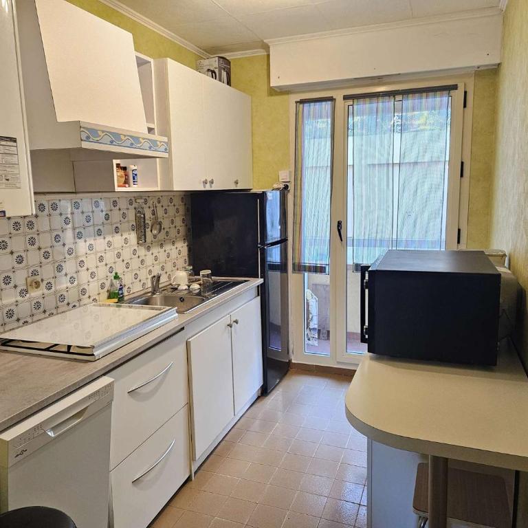 Au coeur du village,6 couchages, parking, terrasse - Appartement 1 Chambre - 6