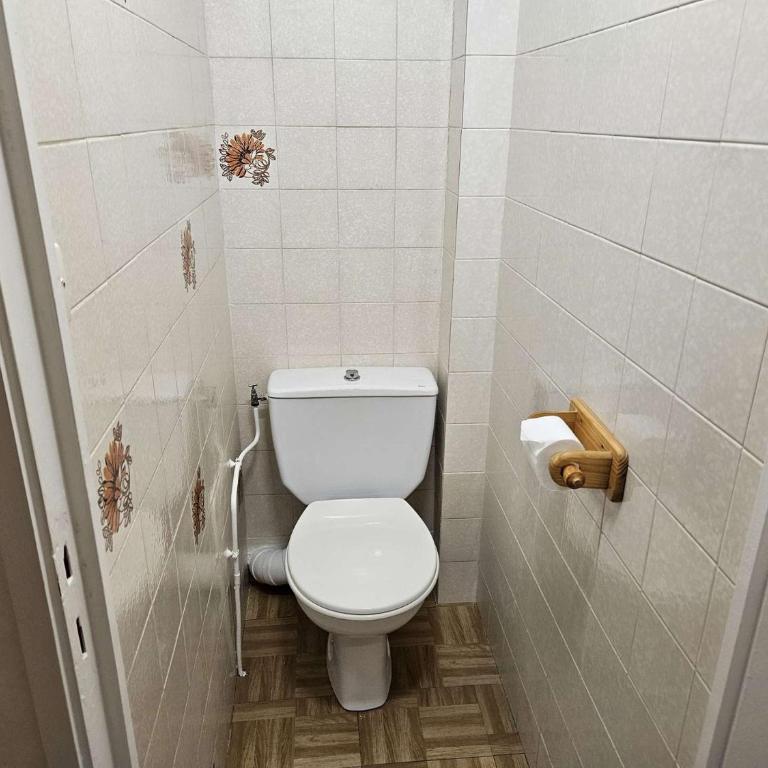 Au coeur du village,6 couchages, parking, terrasse - Appartement 1 Chambre - 11
