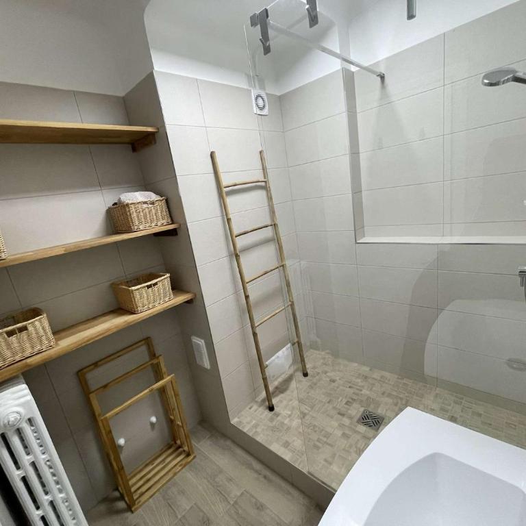 Lumineux, à deux pas de la plage, Wifi, tout équipé et tout à pied ! - Appartamento con 2 Camere da Letto - 11