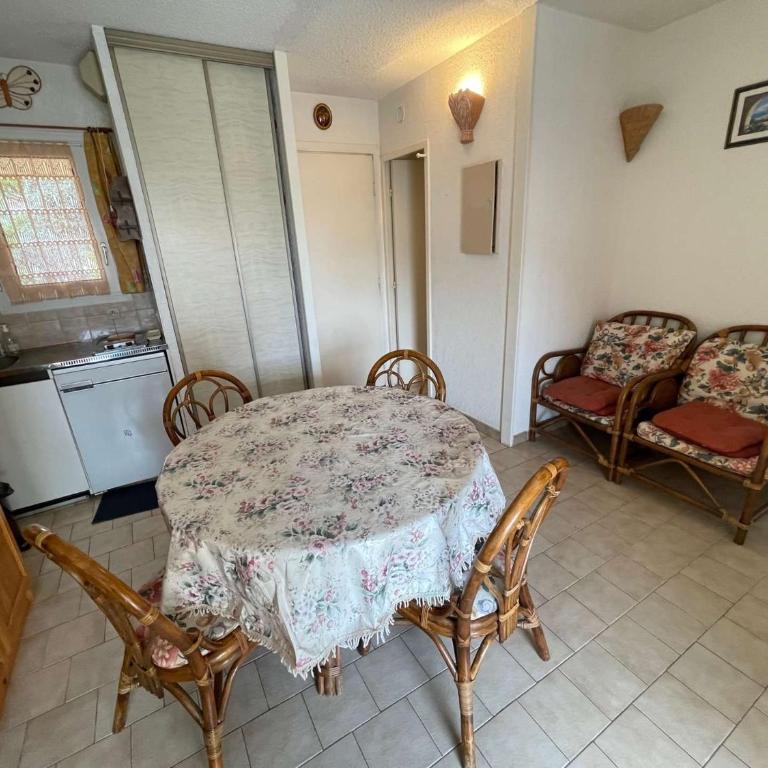 2 chambres au coeur de la station balnéaire, plage de sable - Appartement 2 Chambres - 3