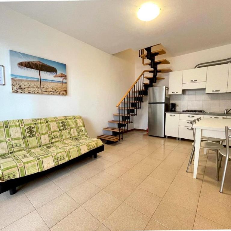 Villaggio Luna Swimmingpool- Agenzia Cocal - Appartamento su 2 Livelli - 6