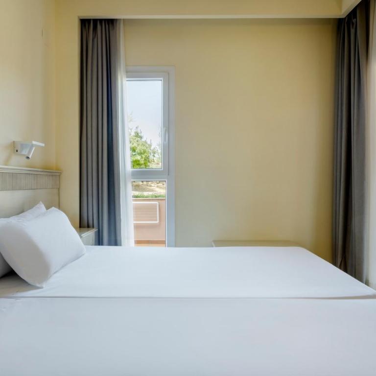 Ilunion Sancti Petri - Apartamento de 1 dormitorio (2 adultos) - 7