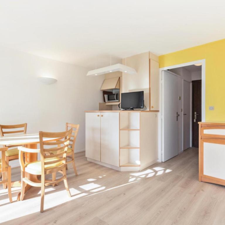 Résidence Les Tamaris - maeva Home - Studio 4 Personnes Confort MAE-4205 - Studio - 2