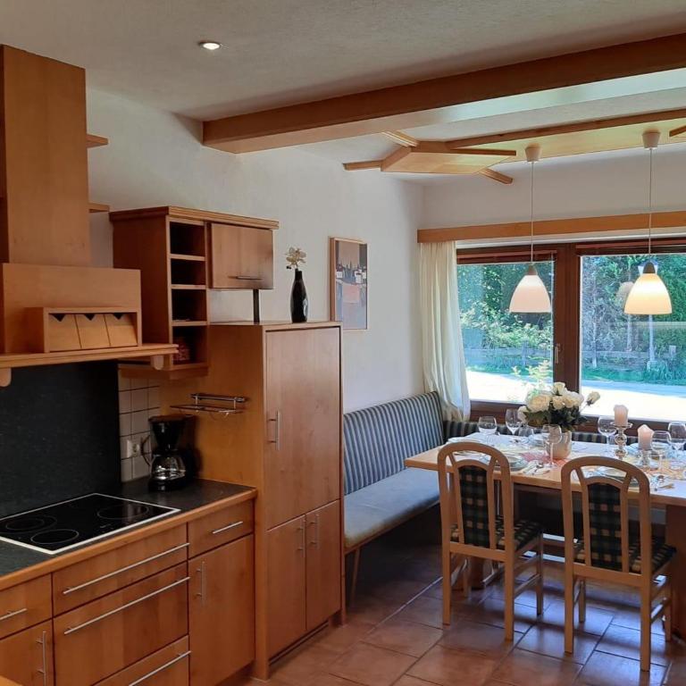Exklusiv Apartment Sonnenalp - Apartment mit 2 Schlafzimmern und Dusche - 4