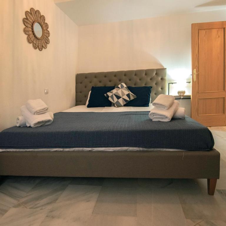 Siempre Juntos - Three-Bedroom Apartment - 8