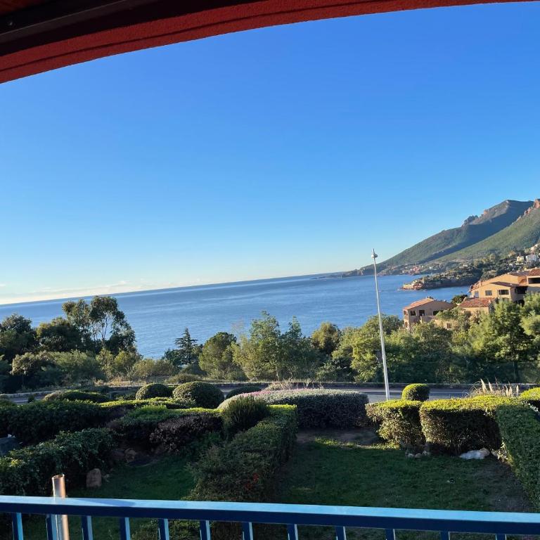 Magnifique vue mer dans une résidence avec piscine - Appartement 1 Chambre - 1