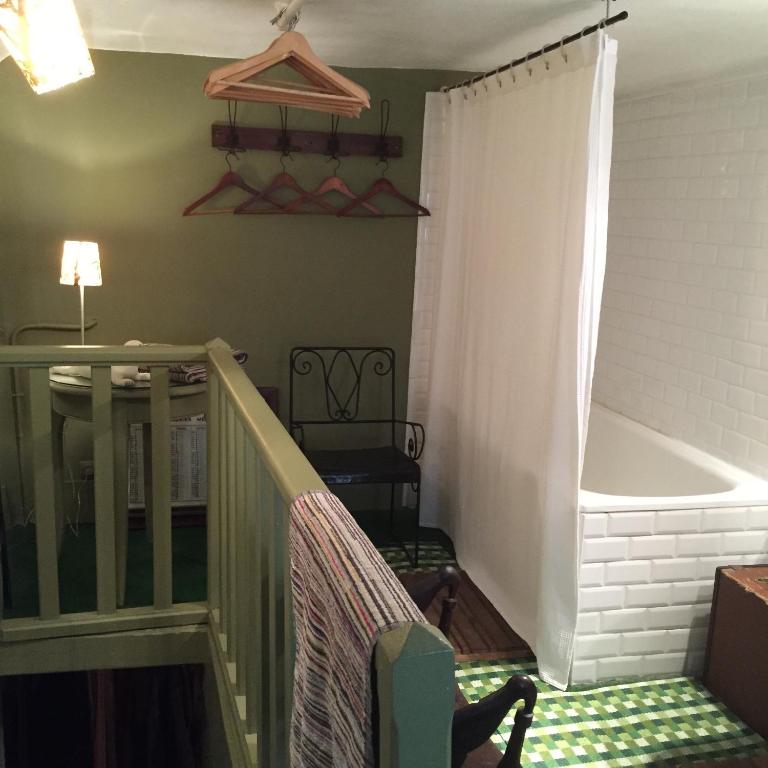 "Chambre d'Autres", massages - Chambre Double - 13