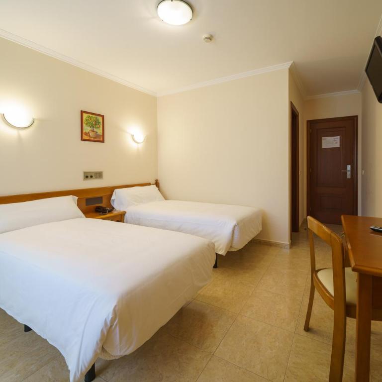 Hotel El Puente - Habitación Doble Económica - 1 o 2 camas - 4