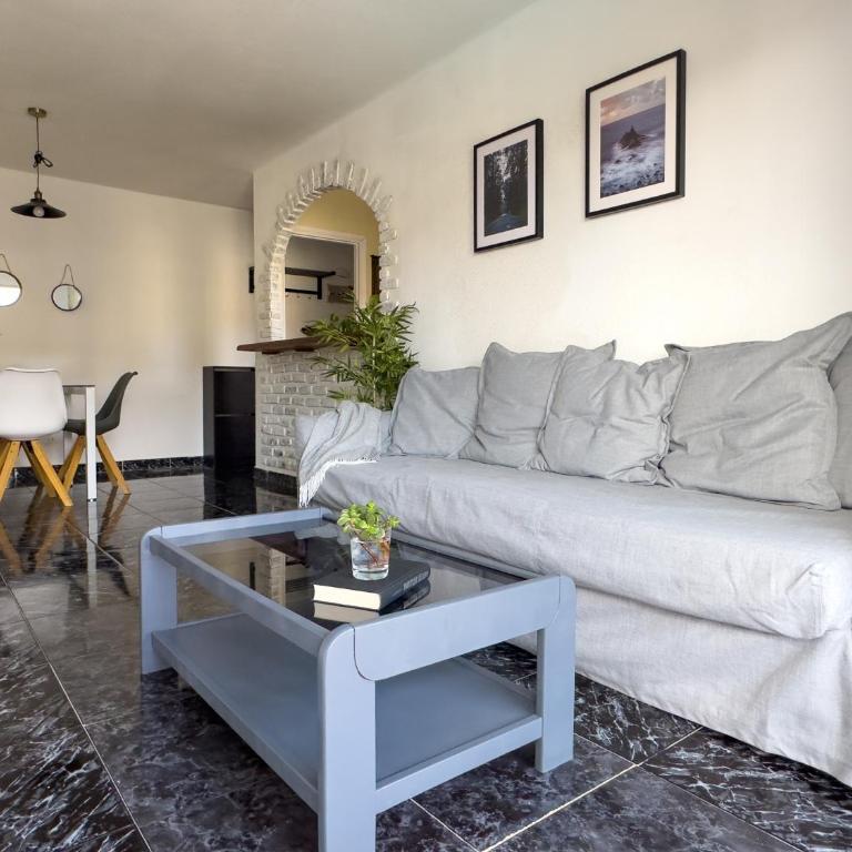 Amazing 3-bedroom apartment. Pool and sea view! - Apartamento de 3 dormitorios - 10