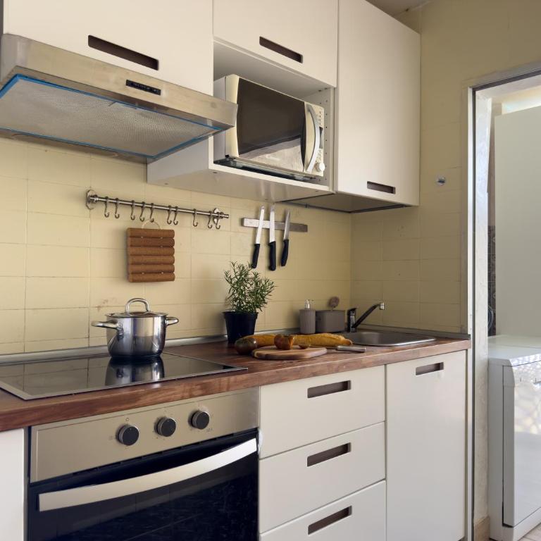 Amazing 3-bedroom apartment. Pool and sea view! - Apartamento de 3 dormitorios - 32