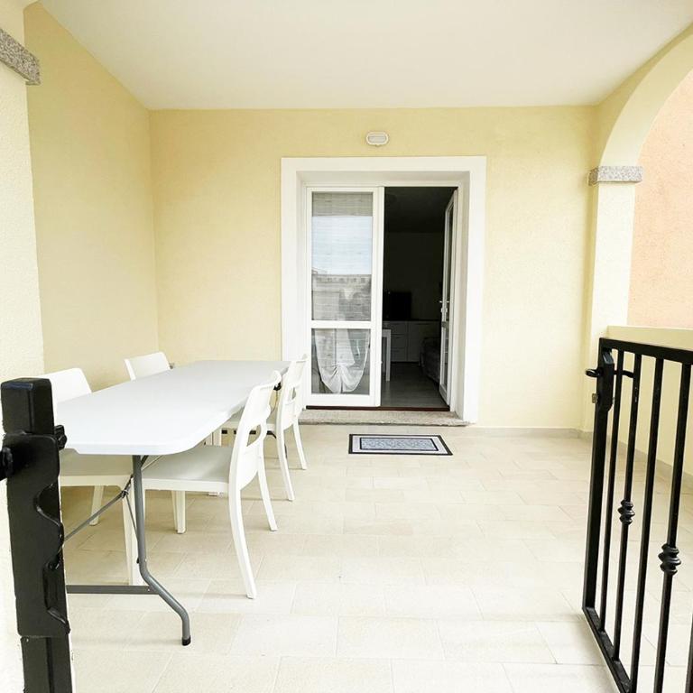 LaureLiving Holiday Home Residenza Katia - Two-Bedroom Apartment - 13