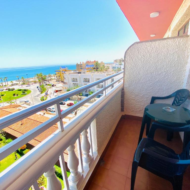 Hotel Los Jazmines - Habitación Doble con vistas al mar - 2 camas - 3