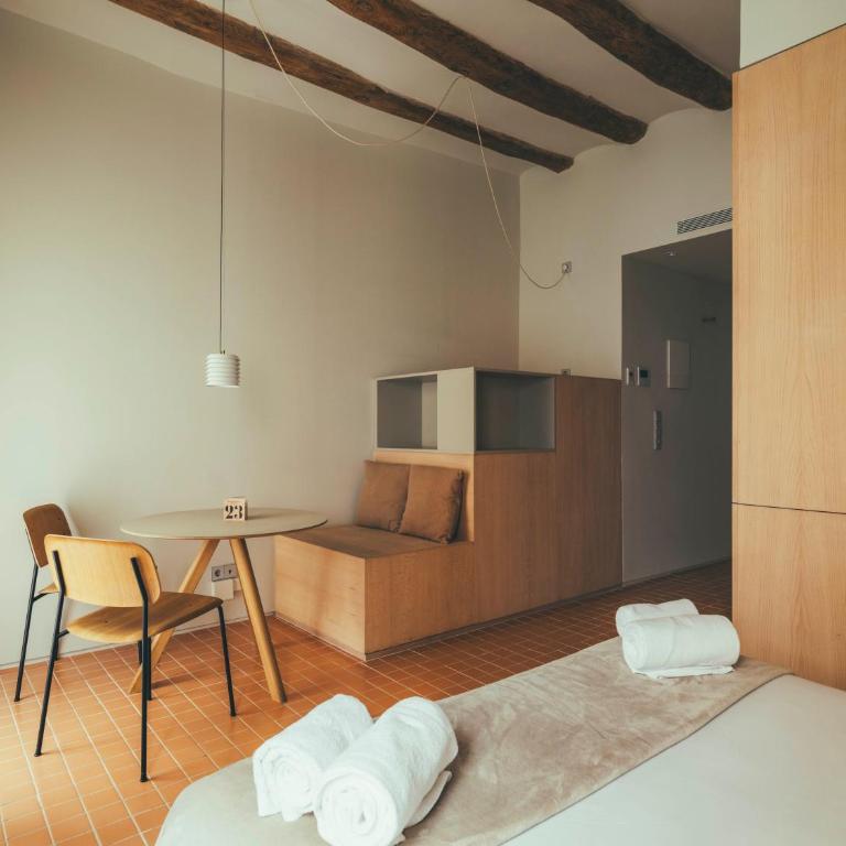 Boutique Apartments 23 Barcelona - Studio Apartment - 18
