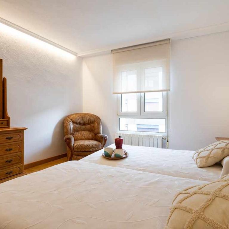 Apto Jose Luis Llanes - Apartment - 4