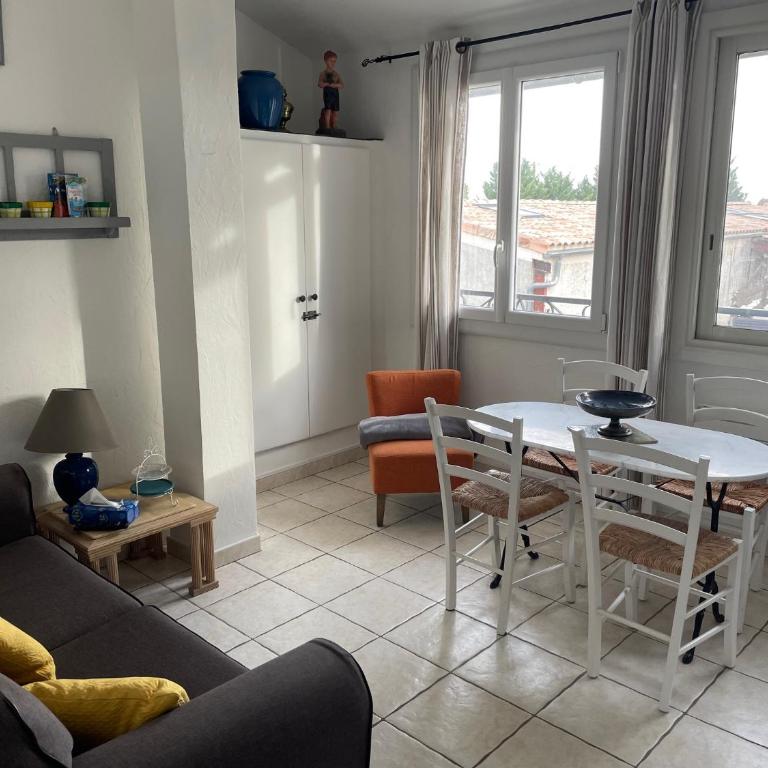 GITES - Mas Saint-Louis - Piscine chauffée - Appartamento con 2 Camere da Letto - 4