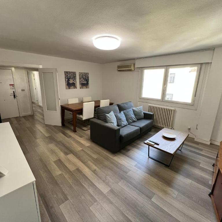 Apartamenticos Plaza del Pilar III - Apartamento de 1 dormitorio - 2