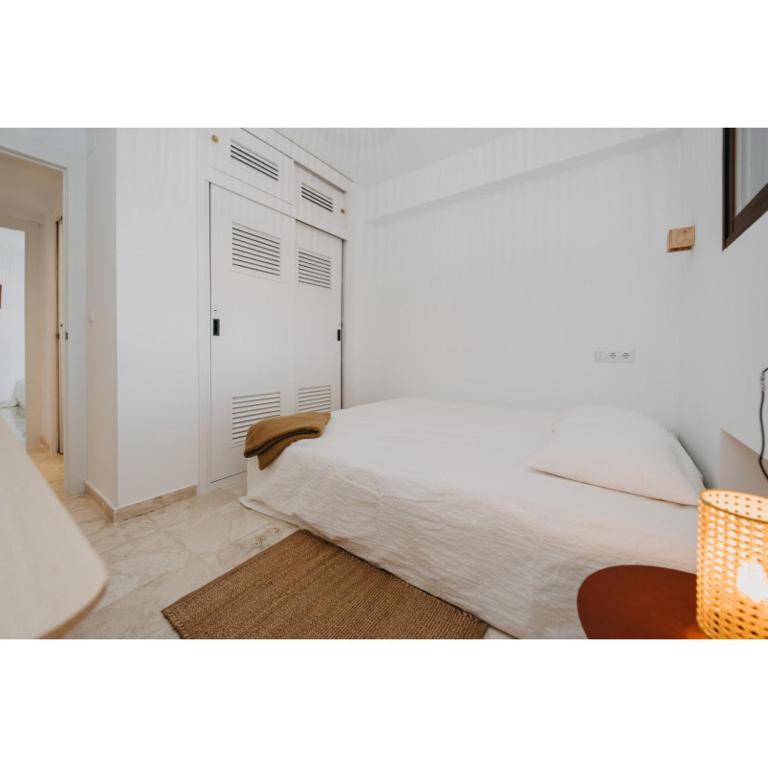 PISO EN LA PLAYA CON PISCINA - Two-Bedroom Apartment - 18