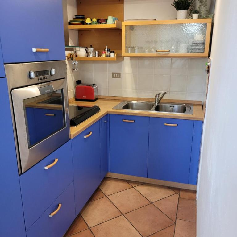 Le Terrazze - Apartment with Balcony - 11