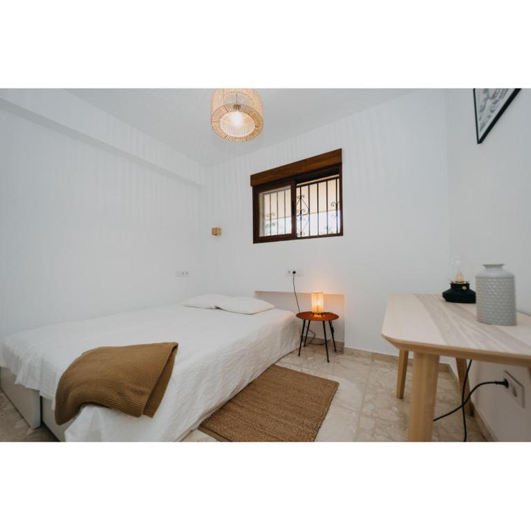 PISO EN LA PLAYA CON PISCINA - Two-Bedroom Apartment - 17