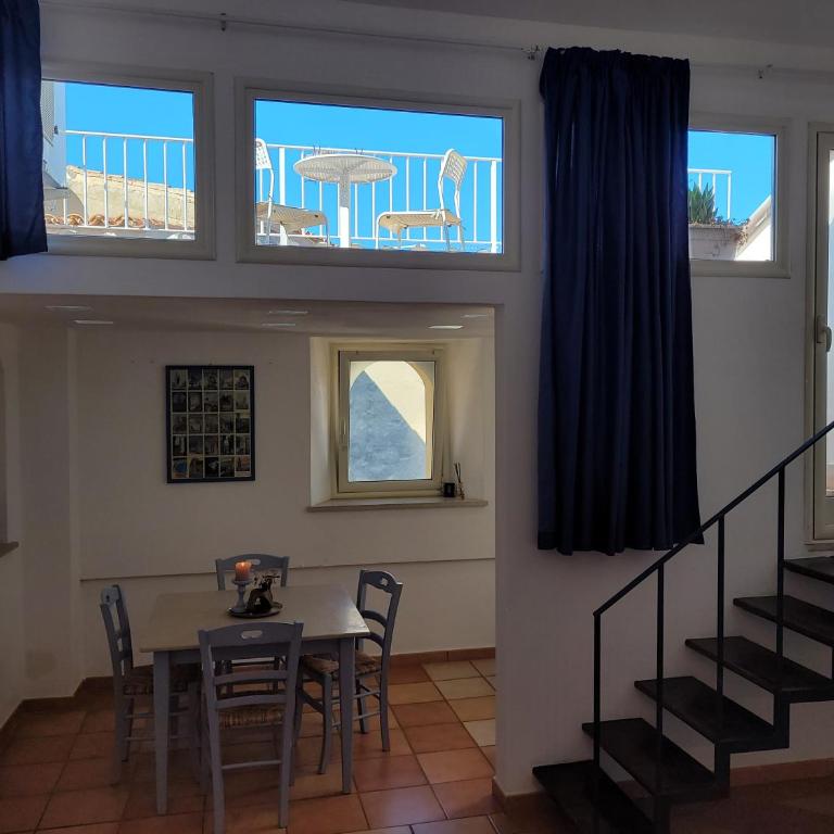 Le Terrazze - Apartment with Balcony - 14