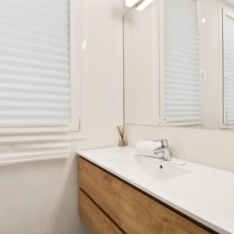 The Collection Barcelona - Arc de Triomf Luxury Modern 2-Bedroom 2-Bathroom - Apartment - 21